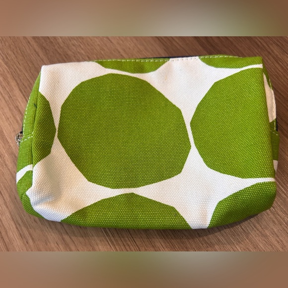 Marimekko for Finnair Amenity Pouch - Picture 6 of 8